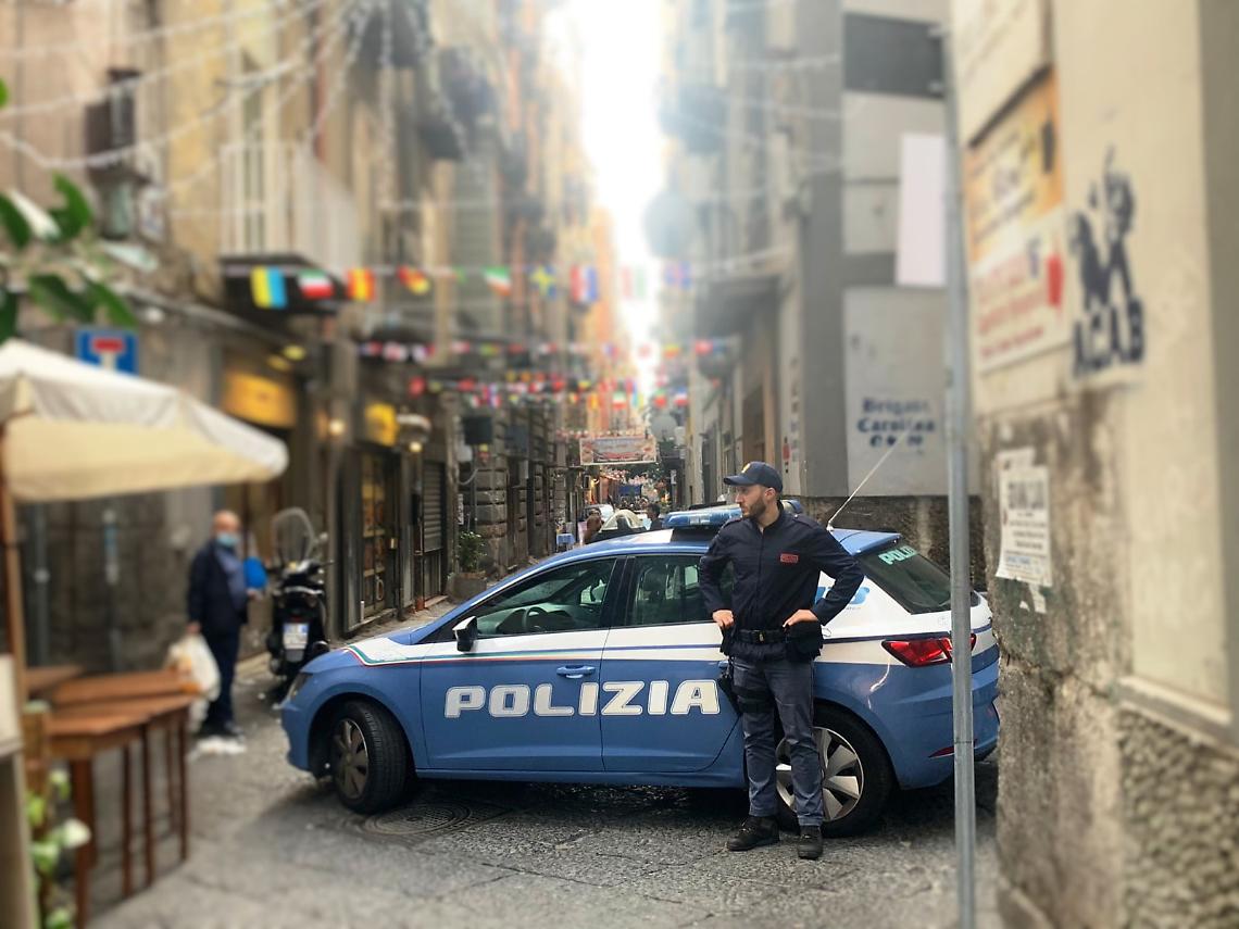 Ferito alle gambe 17enne incensurato