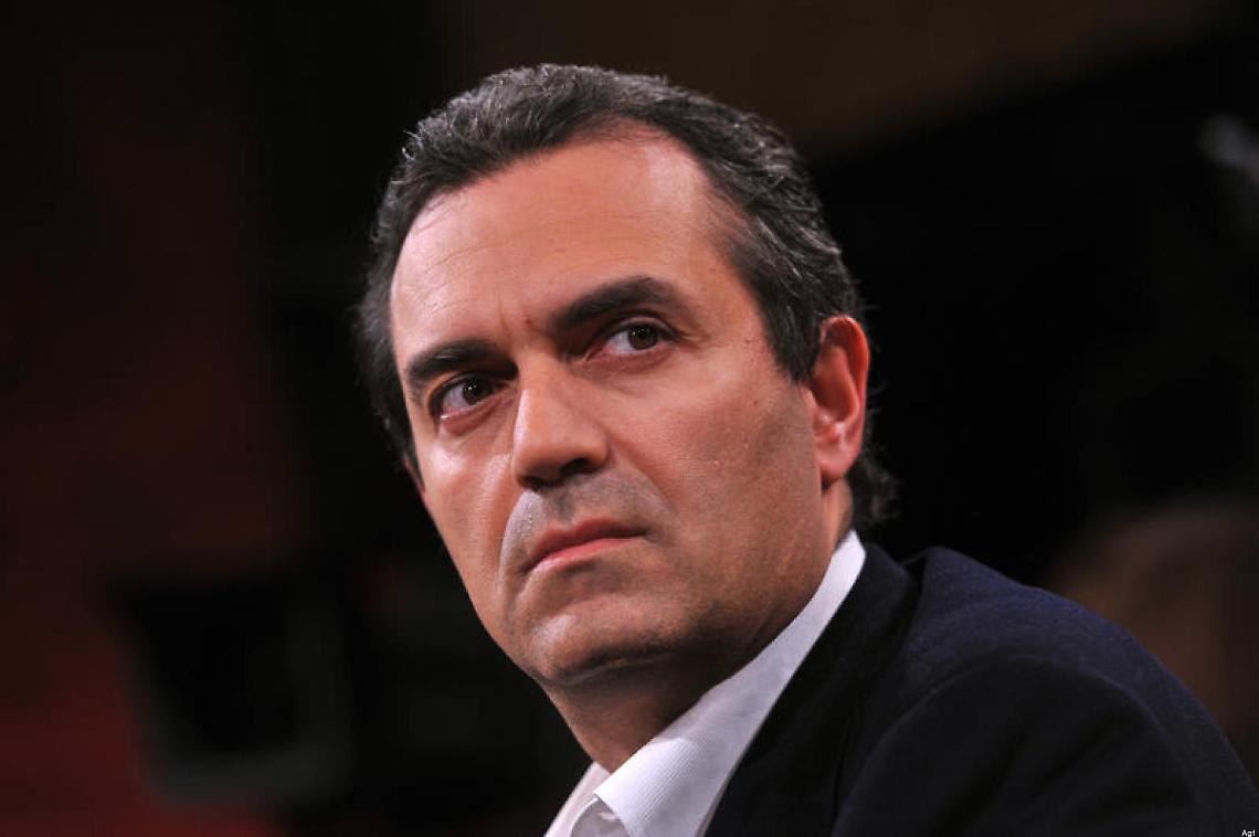 De Magistris scrive al presidente della Rai: sono indignato. E querela Giletti
