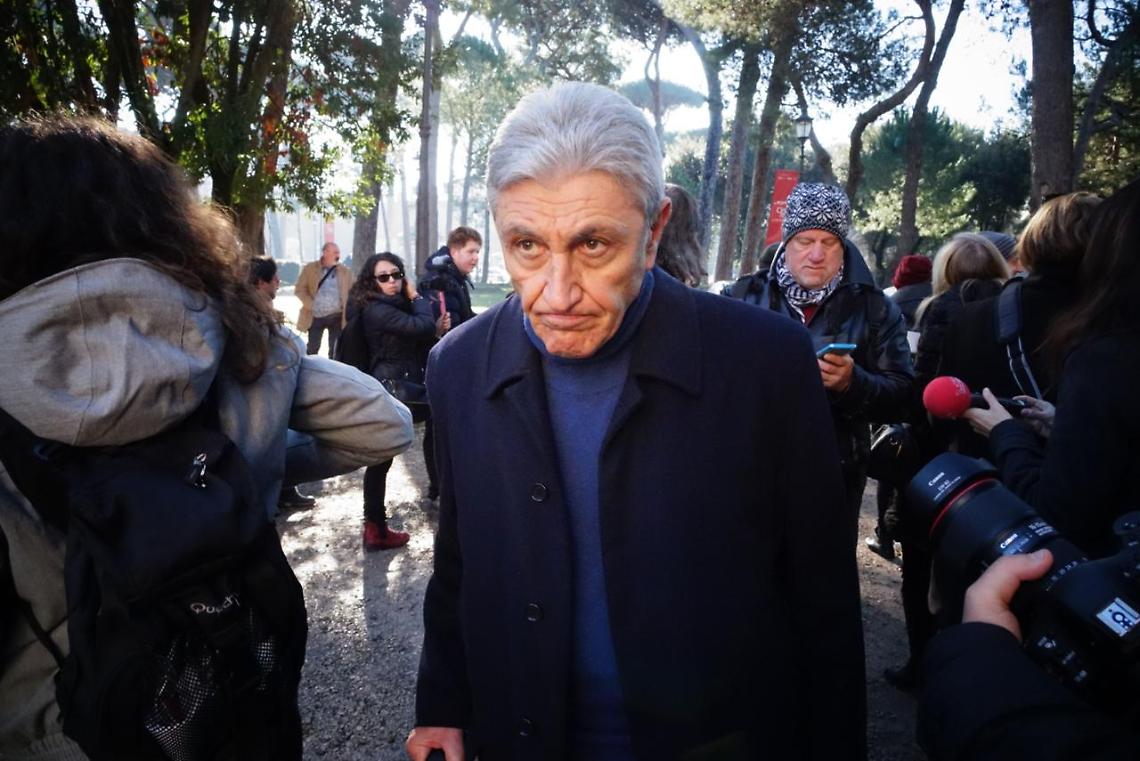 Bassolino: "listopoli" <br>un duro colpo per il Pd