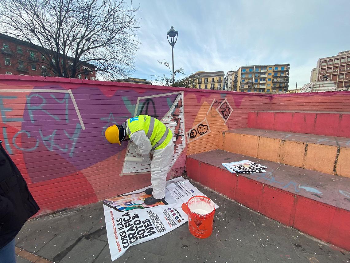 Rimosse le scritte dal murale dedicato alla piccola Noemi