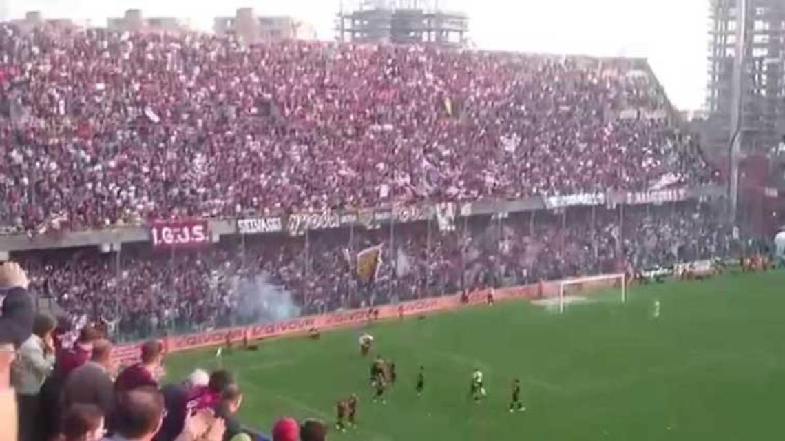 Salernitana-Modena <br>prevendita a gonfie vele