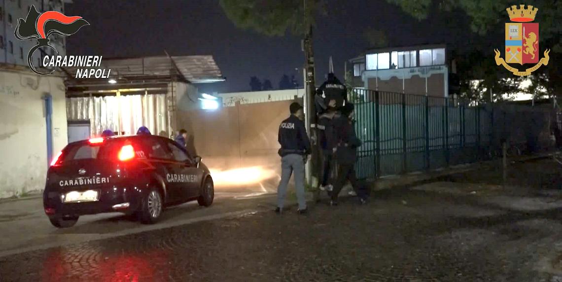 Omicidio davanti alla scuola, 7 arresti nel clan D'Amico-Mazzarella