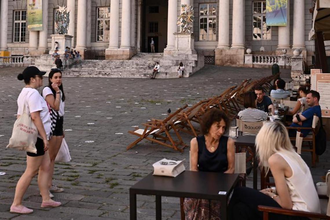 Covid in Italia, 808 contagi e 12 morti