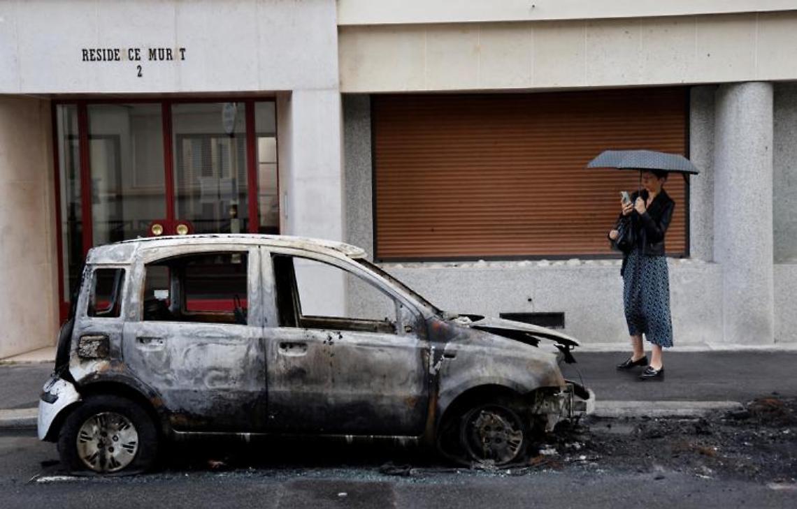 Francia, ancora disordini nella notte: 72 fermi