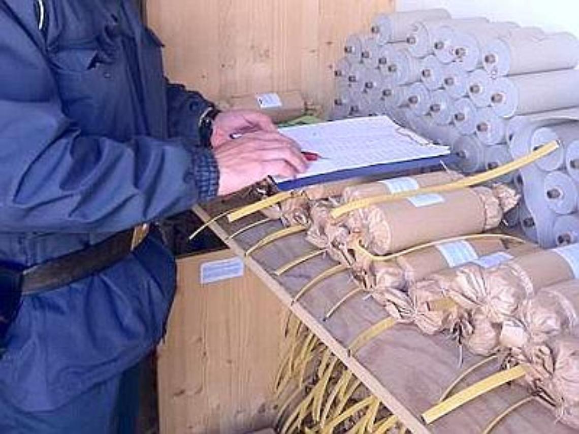 Castellammare, sequestrati 2 quintali di fuochi: erano per le nozze del pregiudicato