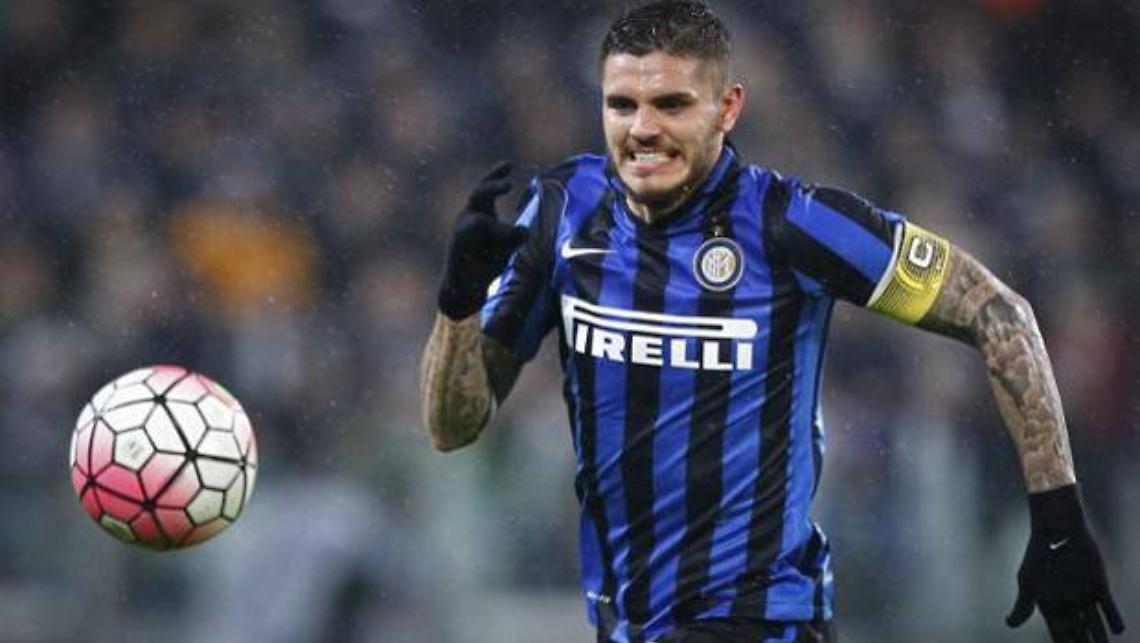 Icardi, DeLa rilancia ma il calciatore posta le foto del Meazza