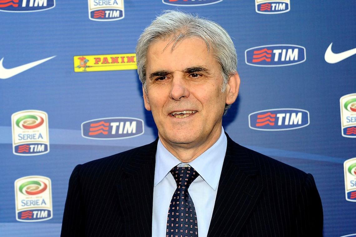 De Laurentiis su Nicchi: "E' portato avanti da Lotito, uno della Prima Repubblica. La testa non gliela cambi..."