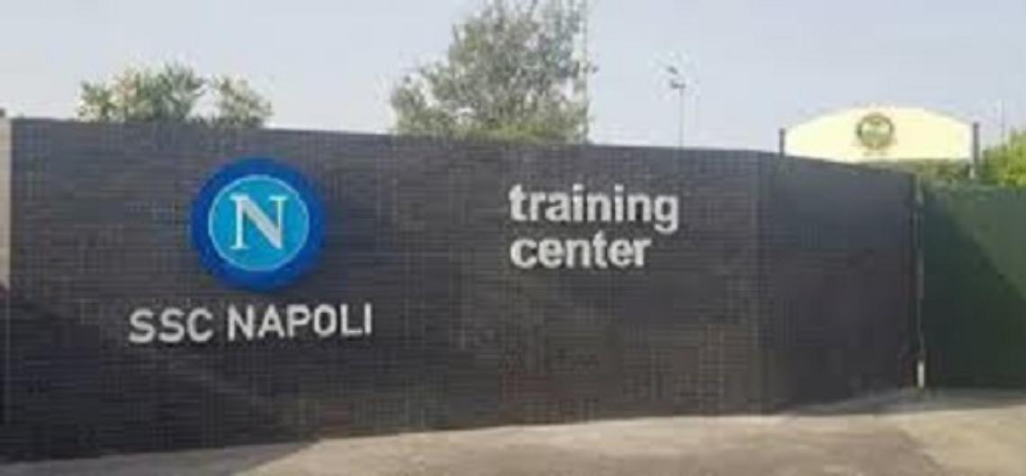 Per la Lega Serie A Juventus-Napoli si deve giocare