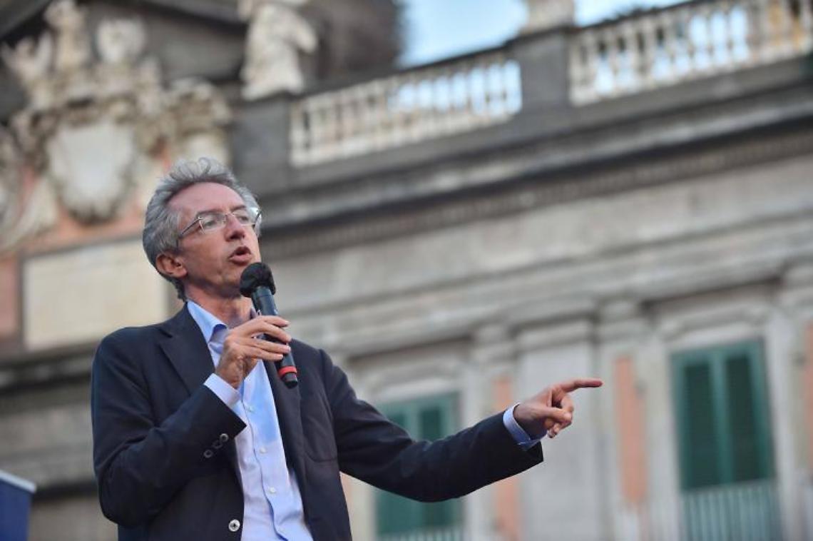 Manfredi: «Subito i fondi o pronto a lasciare»