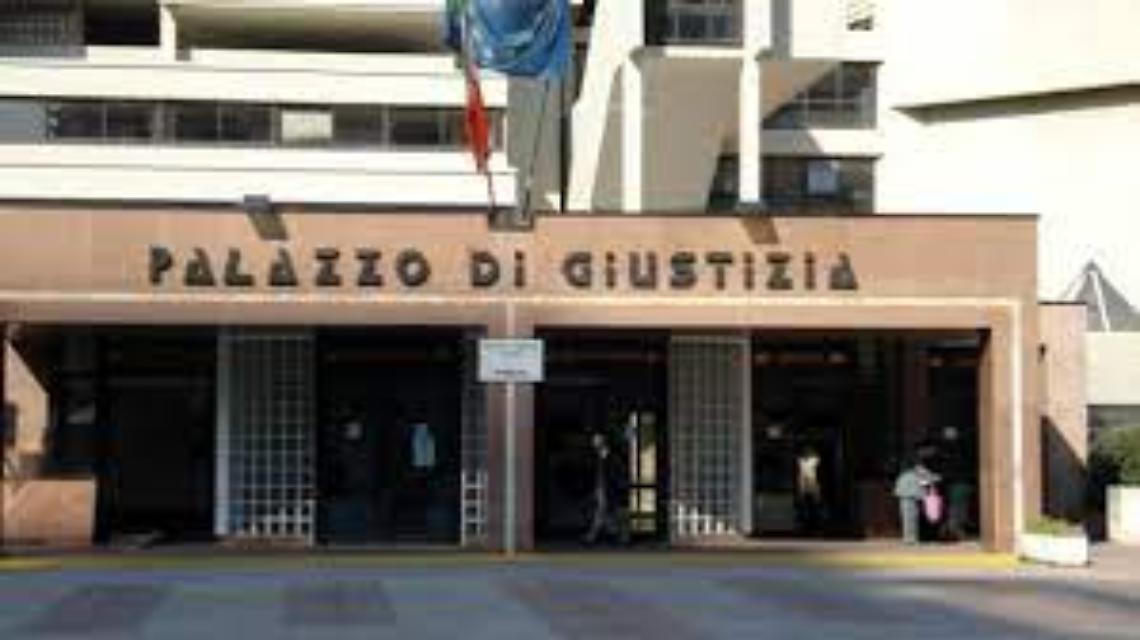 Malore in tribunale, morto 60enne