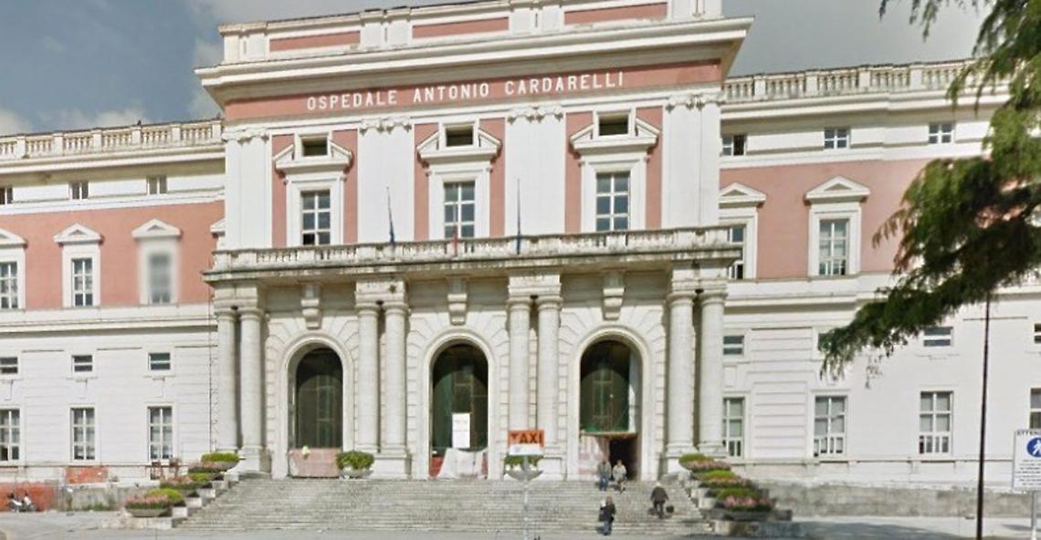 Emorragia cerebrale in gravidanza, salvate mamma e bimba al Cardarelli