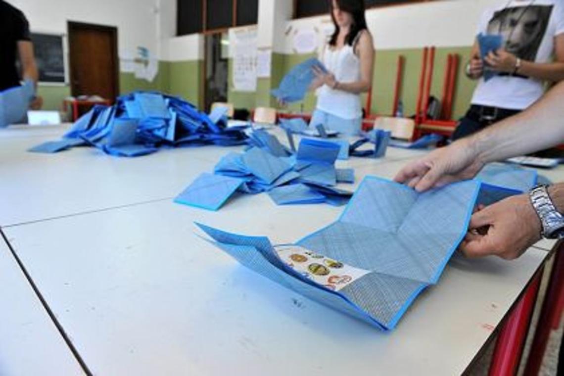 Amministrative: al voto in Campania 86 comuni, debutto per i candidati “Dema”