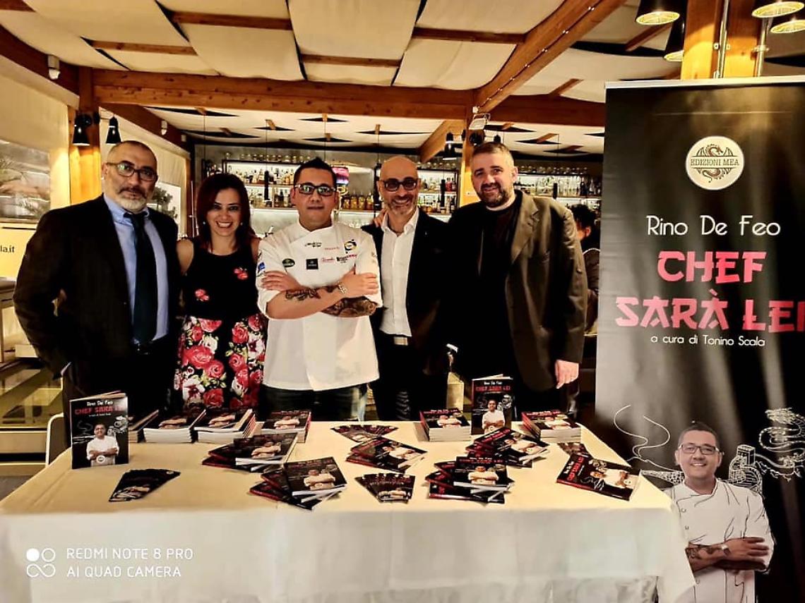 Lo “Chef matto” fa impazzire il locale Piazza Vanvitelli