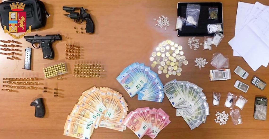 Centro storico, due pusher in manette