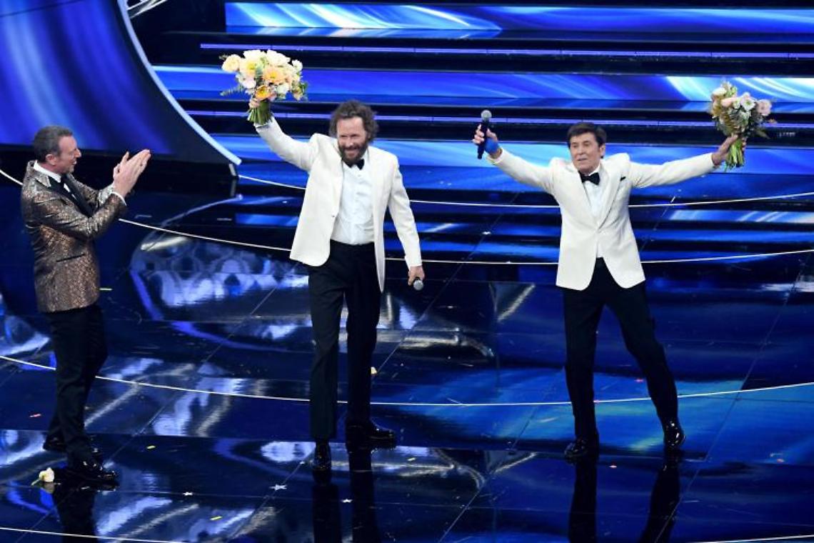 Sanremo 2022: volano ascolti serata cover