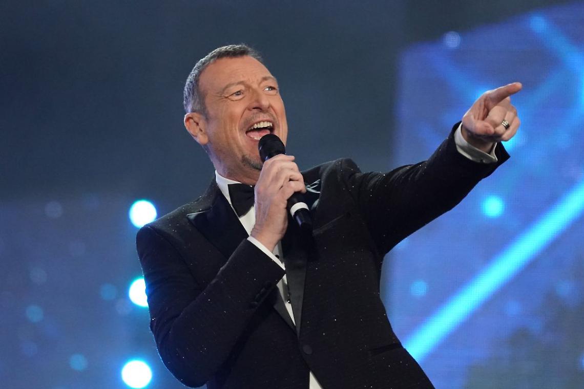 Sanremo 2024, Amadeus: «Se vengono i trattori li faccio salire sul palco»