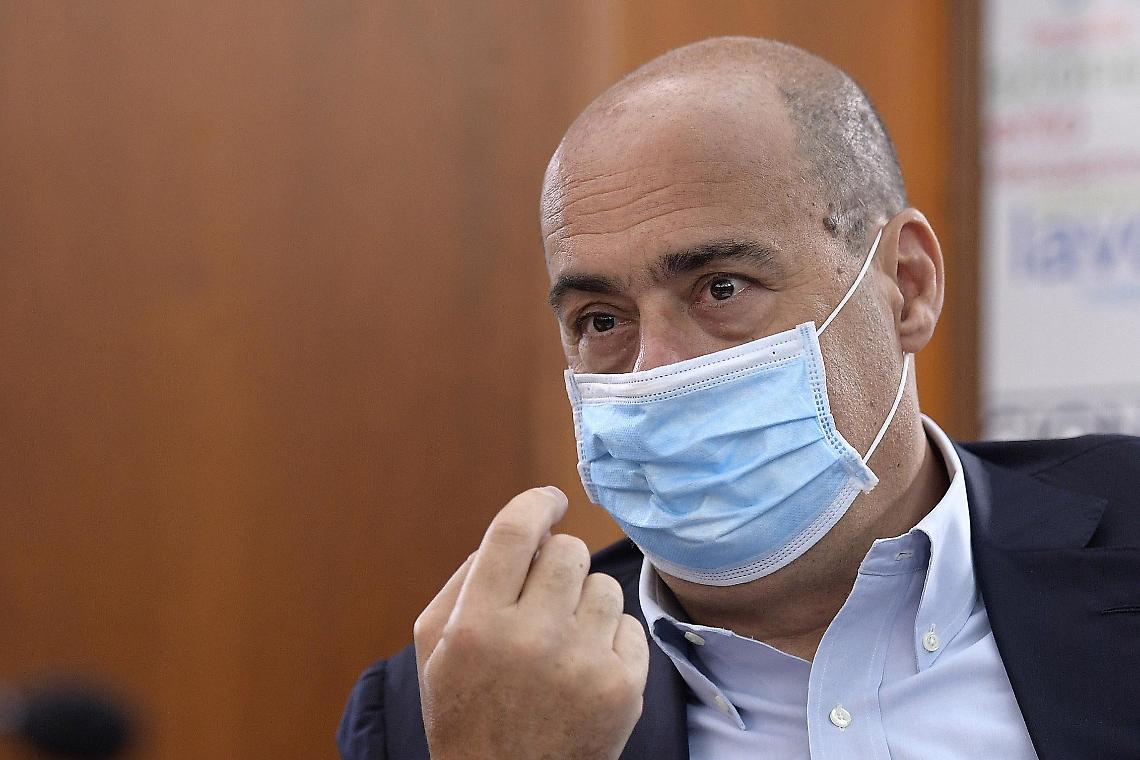 Zingaretti: «Nessun ripensamento, ho fatto un passo di lato ma non scompaio»