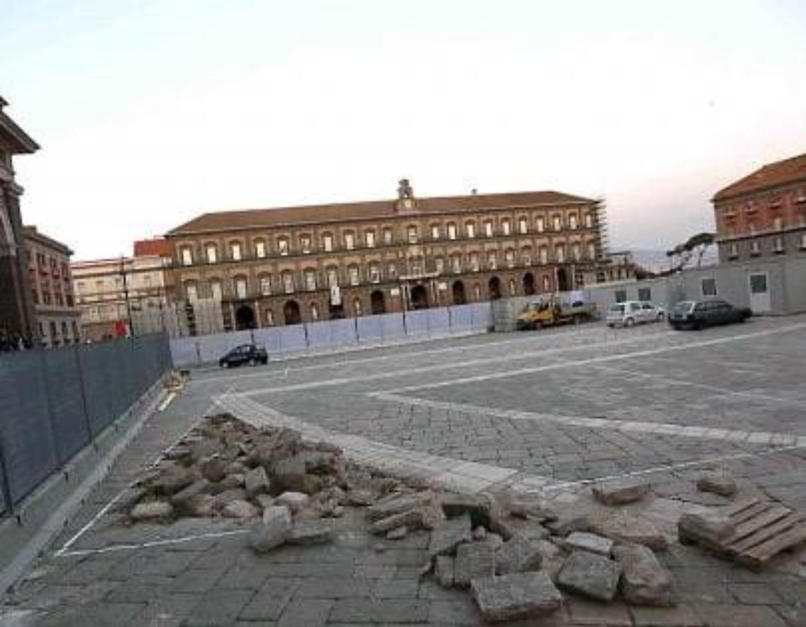 Griglie al Plebiscito, Bonisoli: accordo con il Comune di Napoli