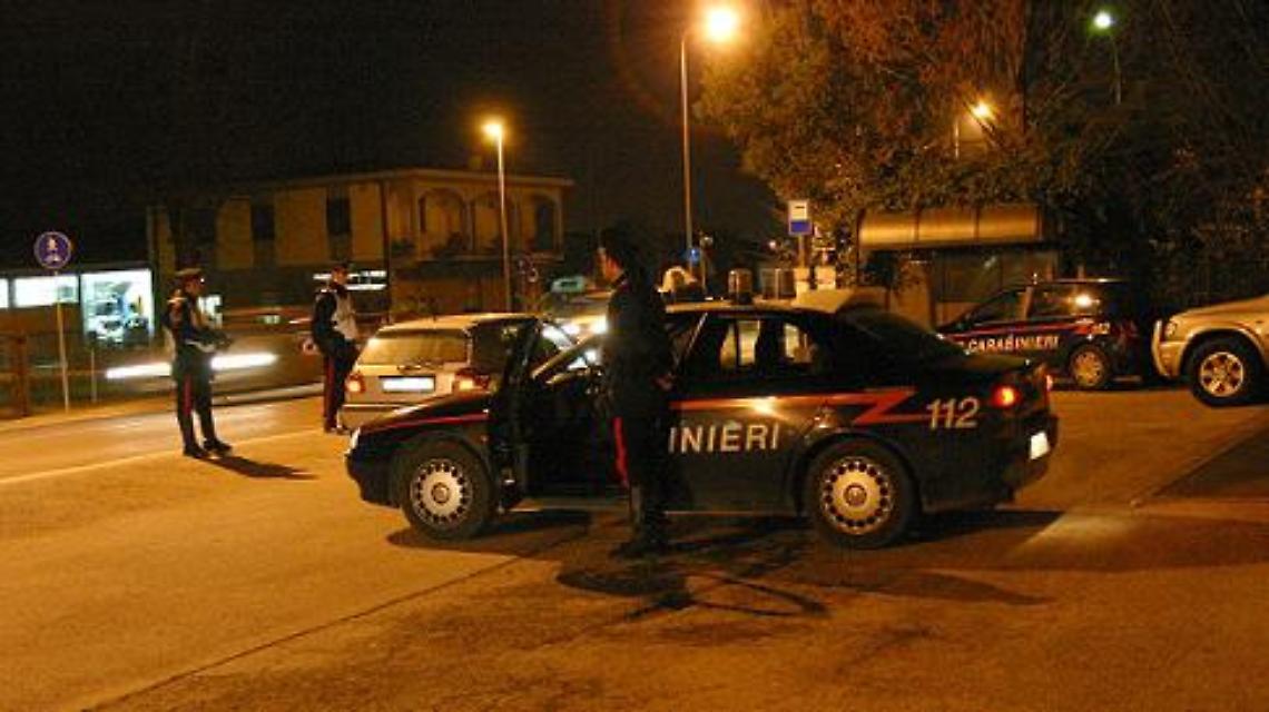 Fuga in auto a 17 anni per andare dalla fidanzata