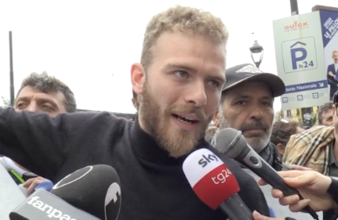 Anche il figlio del boss alla manifestazione per Noemi: «La camorra fa schifo»
