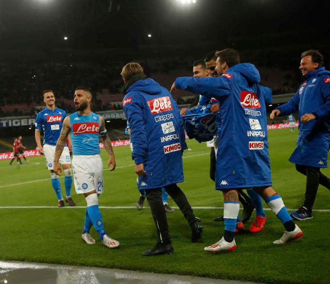 Mertens e il Var regalano la vittoria al Napoli: secondo posto matematico