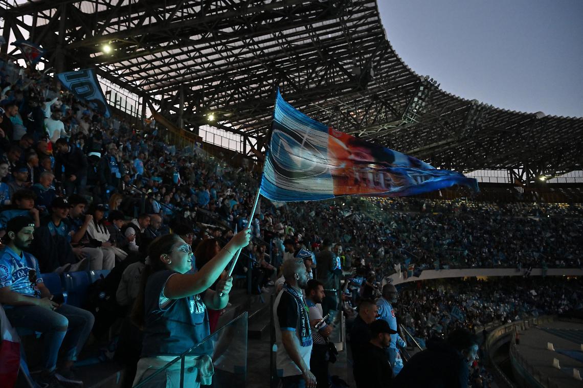 La festa del Napoli sbanca anche in tv