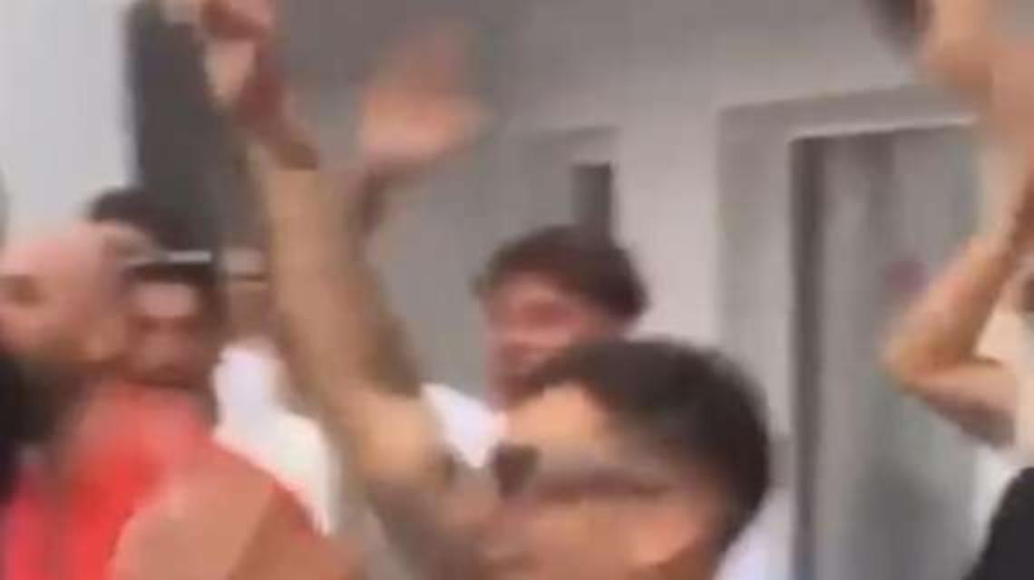 Zalewski, cori contro Napoli: il video è virale