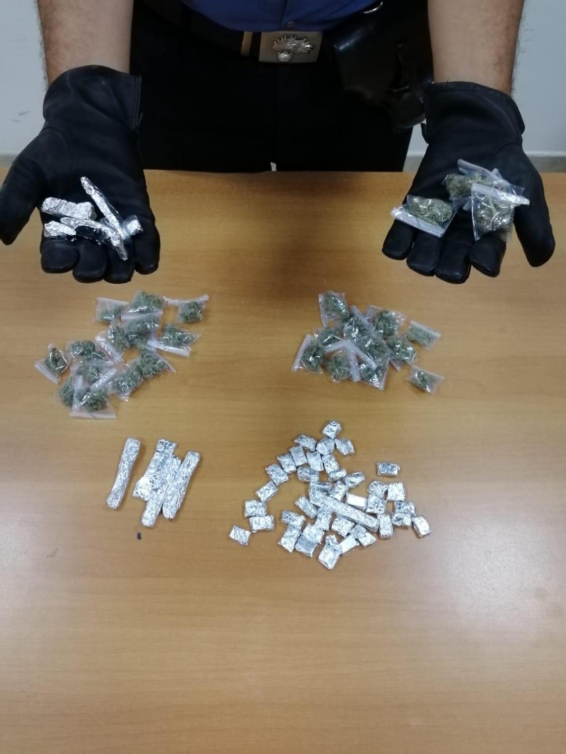 Caivano, droga nel rione Iacp