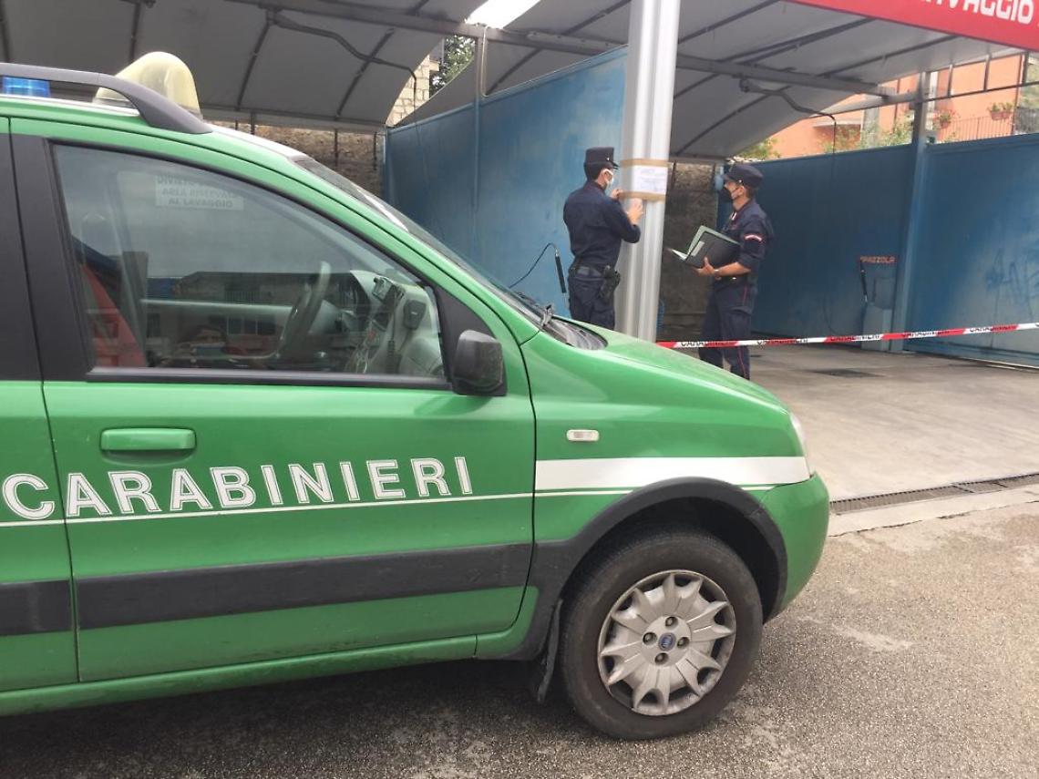 Impianto di autolavaggio sequestrato per violazioni ambientali