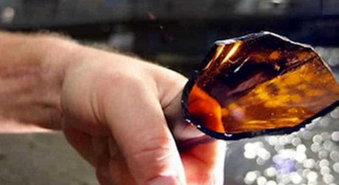 Parcheggiatore abusivo sfregia 24enne davanti alla discoteca