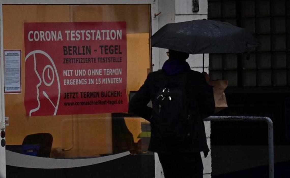 Covid, allarme Germania: 400 ricoveri in terapia intensiva entro 15 giorni