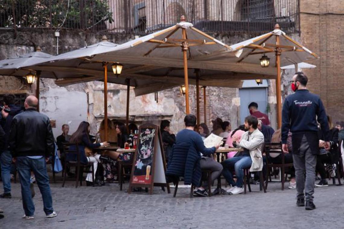 Covid oggi Italia, tutte le Regioni a rischio moderato