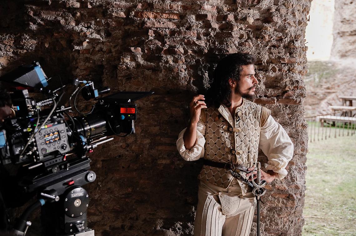 Brenno Placido: «Grande opportunità essere Ranuccio in “L’Ombra di Caravaggio”»