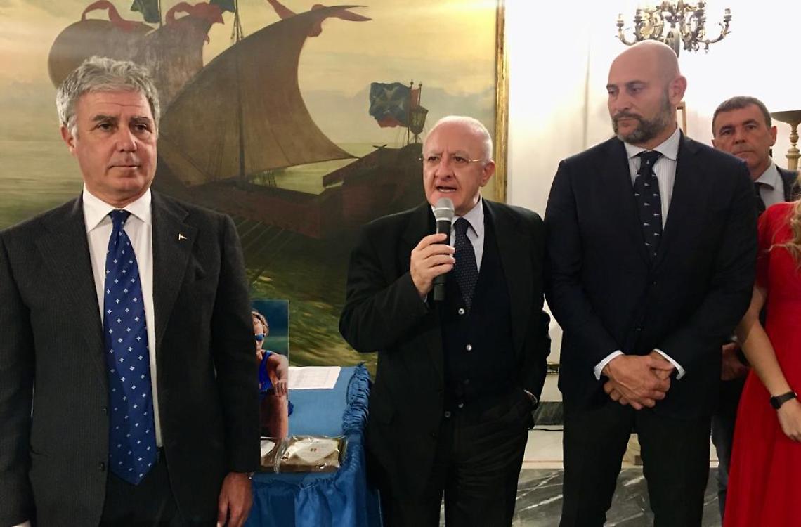 Il governatore De Luca premia la Canottieri Savoia