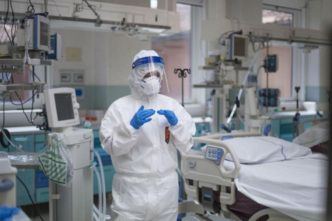 Covid Campania: la curva flette ancora