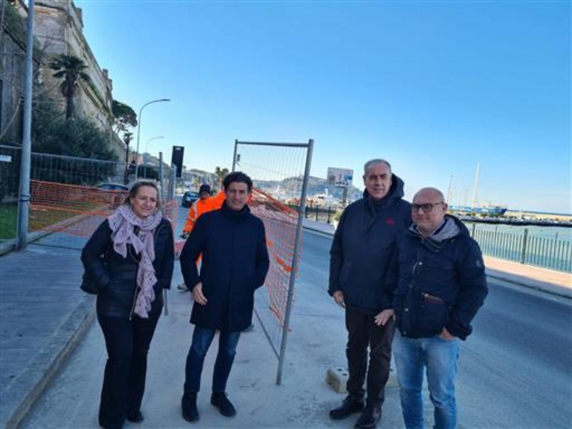 Frana di Ischia, riaperta la Sp 270 dopo la voragine