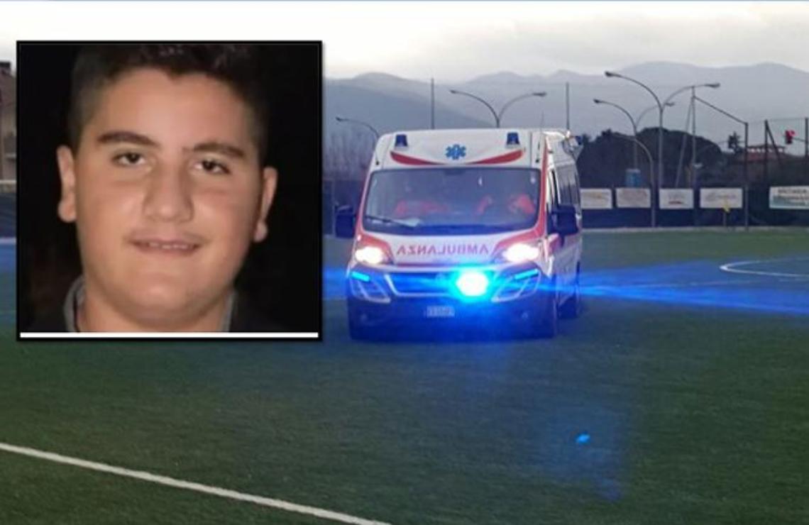 Matteo muore tra le braccia della mamma a soli 15 anni: «Ti ho scaldato fino all'ultimo battito»