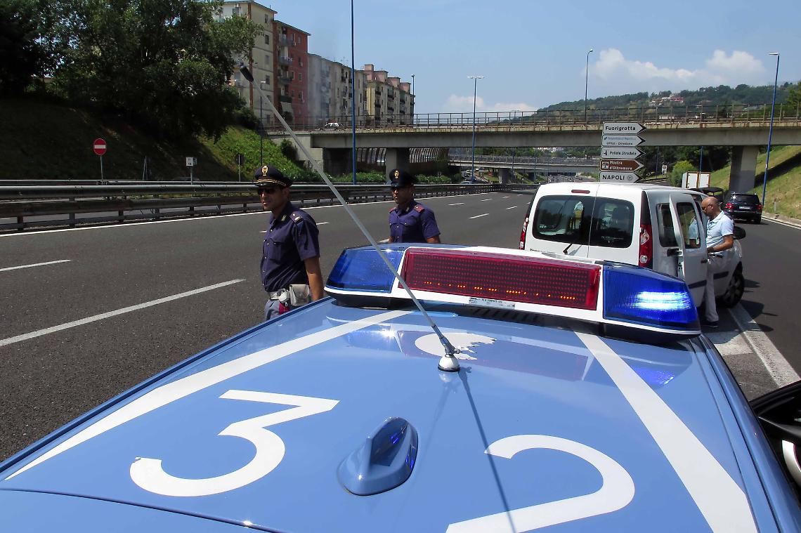 Contromano in Tangenziale, medico-eroe evita tragedia