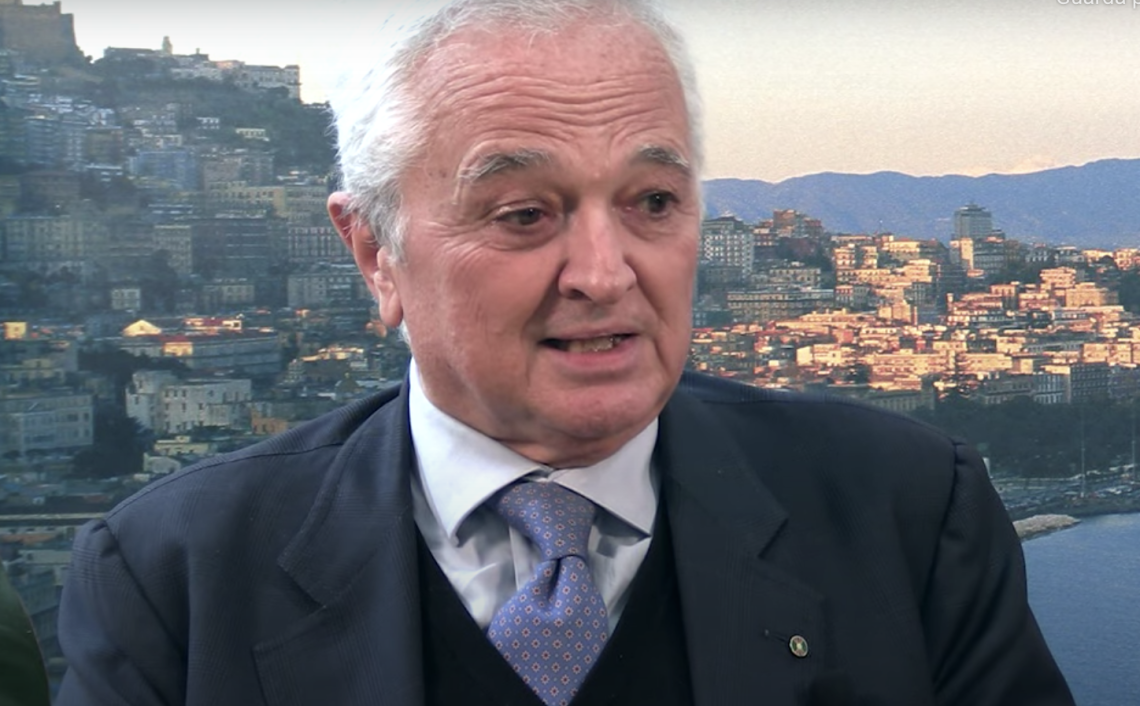 Napoli, Linea 6 fino a Posillipo: ascensore per via Petrarca