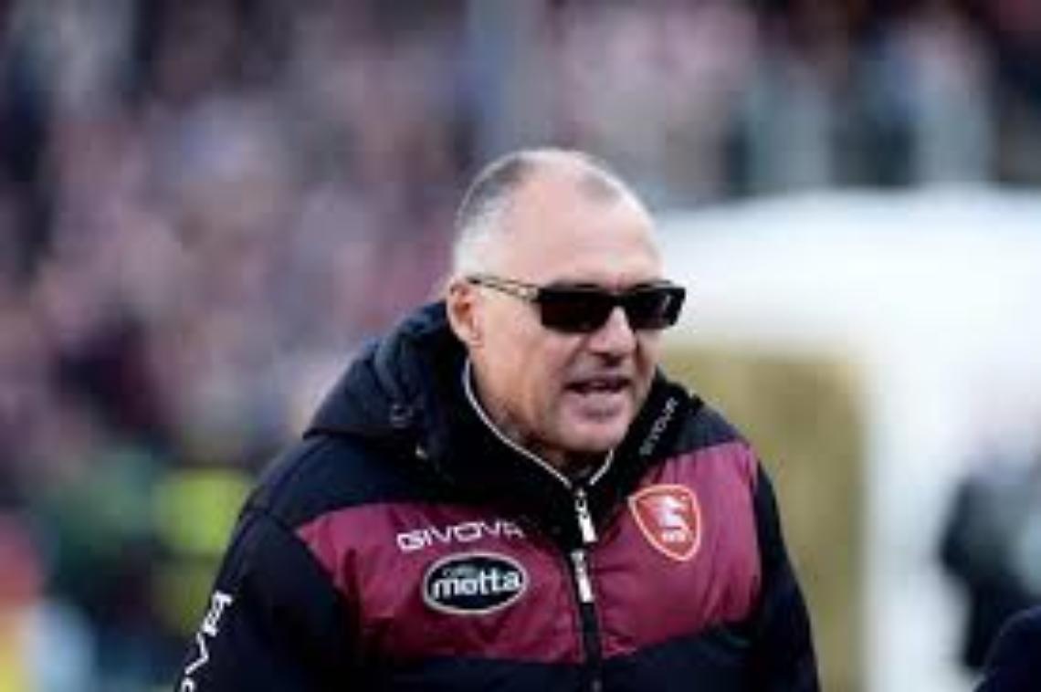Serie B: la Salernitana esonera Gregucci, Menichini a un passo