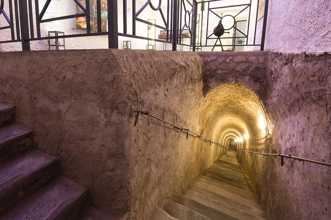 Fase 3, riapre la Galleria Borbonica