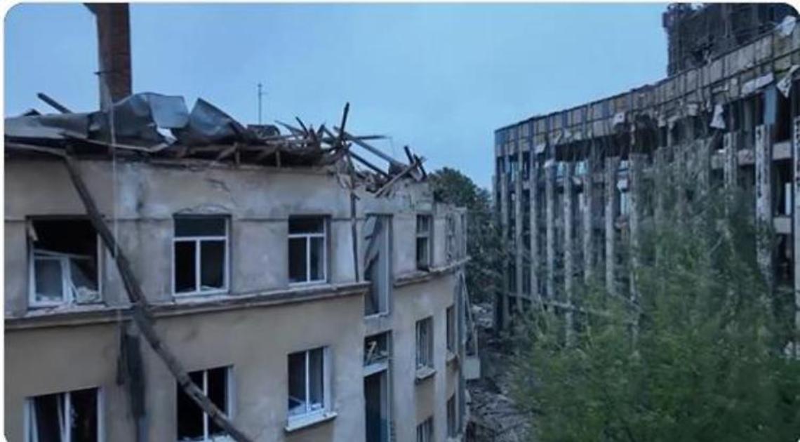 Ucraina, missili russi su Leopoli: quattro morti 
