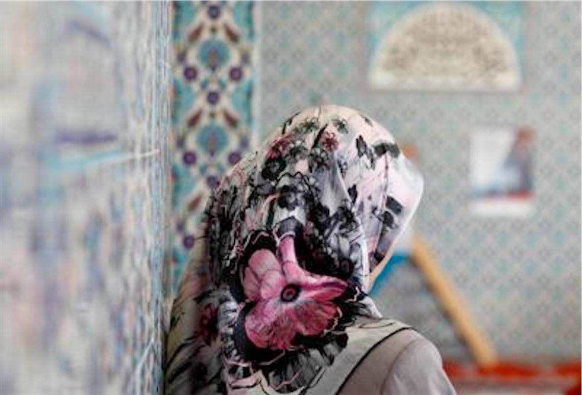 «Mia figlia fuggita per abbracciare l'Islam», l'appello di un padre di Treviso