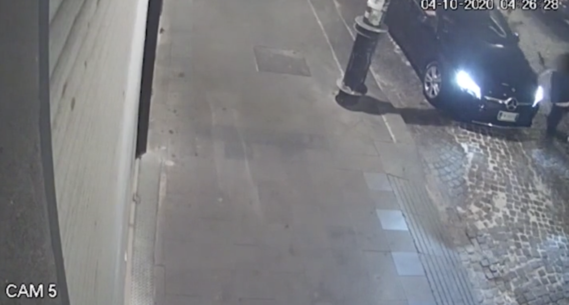 Rapinatore ucciso, «Luigi ha urlato: spara alla guardia»