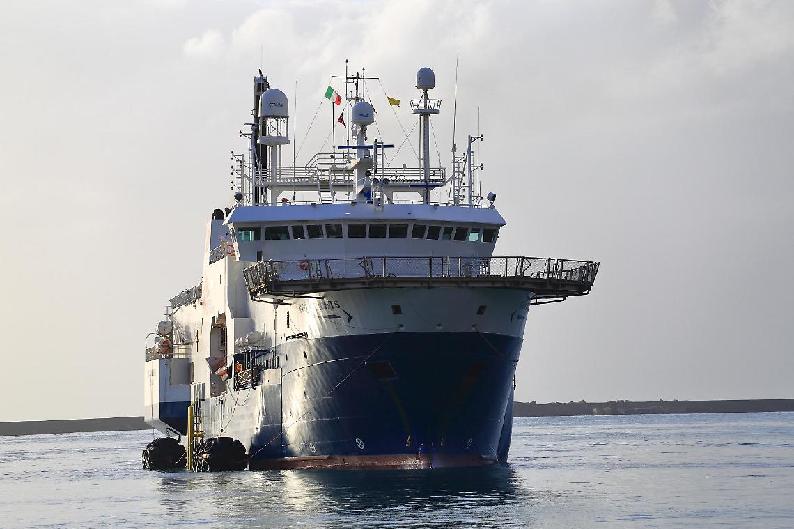 Geo Barents soccorre 258 migranti, diretta a Salerno