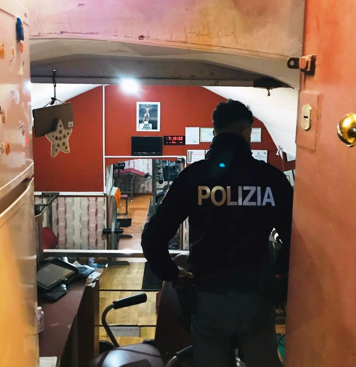 Covid, scoperta palestra in attività ai Quartieri Spagnoli