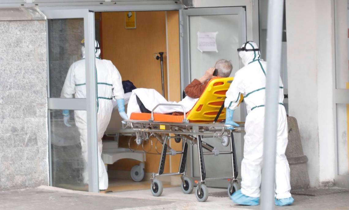 Covid Italia, oggi 18.020 contagi e 414 morti