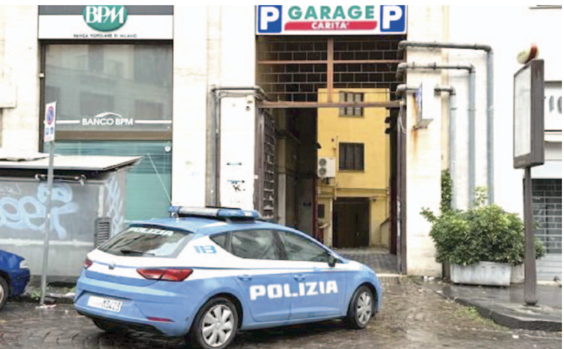 Incendio nel garage, clochard muore intossicato dal fumo