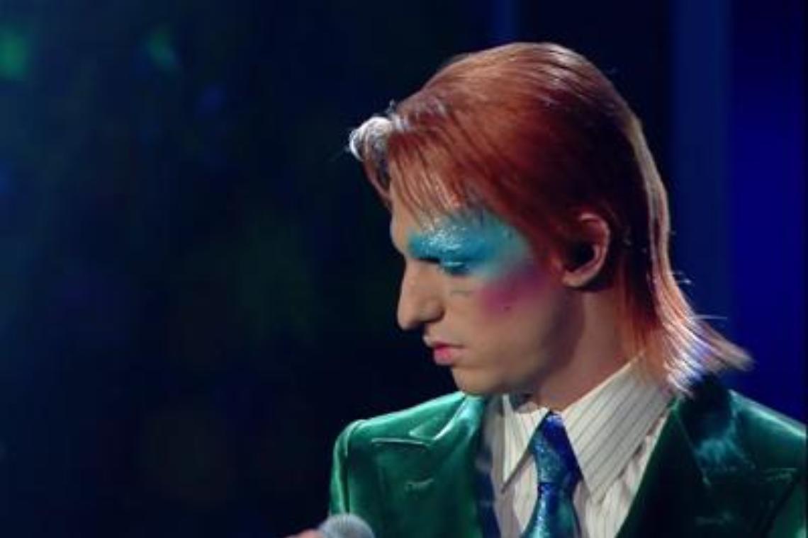 Sanremo, Achille Lauro-Bowie: ovazione social
