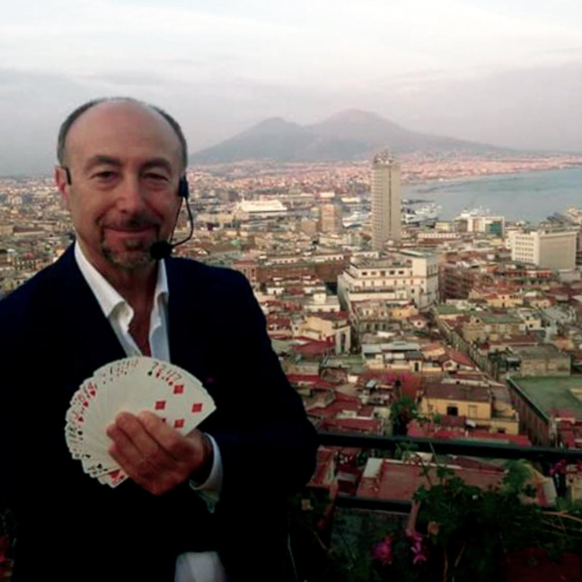 Addio al prestigiatore Mister Angie